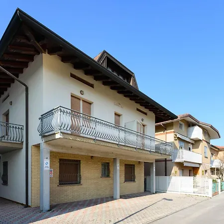 Flat With Terrace * ליגננו סביאדורו