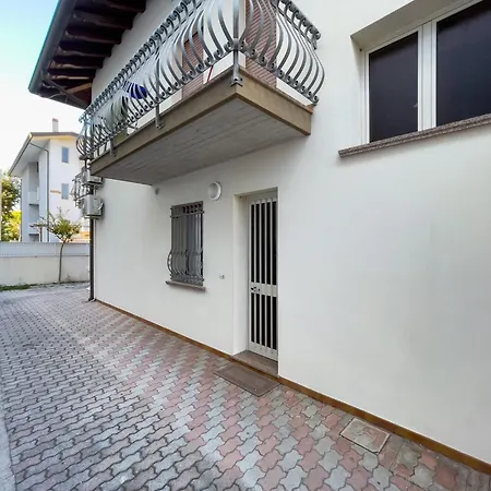 Flat With Terrace Lignano Sabbiadoro